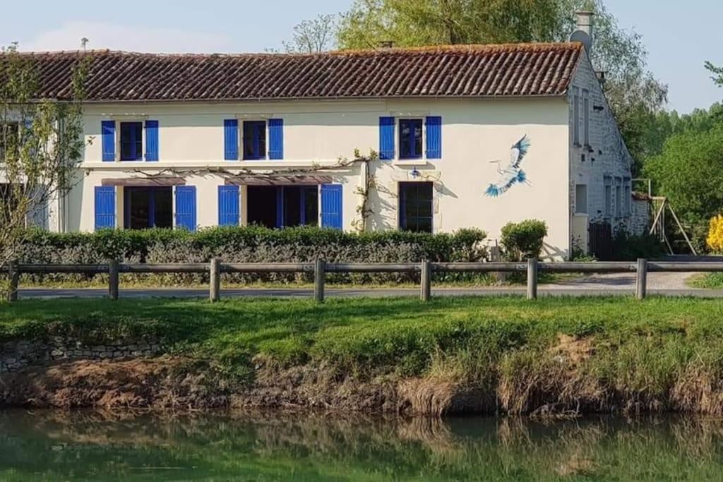 Le logis du héron Coulon Exterior foto